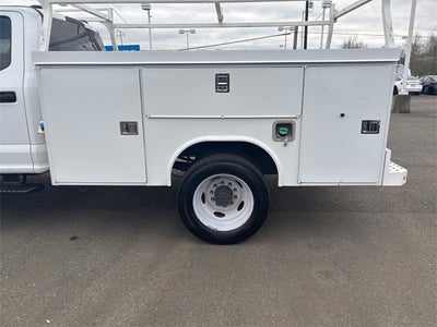 2022 Ford Super Duty F-450 DRW XLT