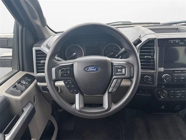 2022 Ford Super Duty F-450 DRW XLT