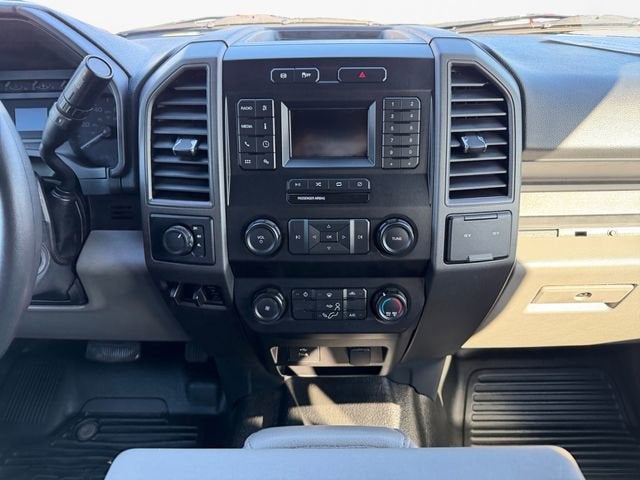 2022 Ford Super Duty F-550 DRW XL