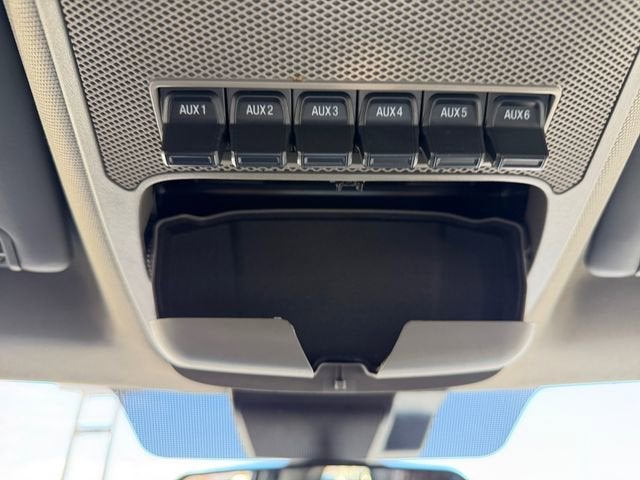 2022 Ford Super Duty F-550 DRW XL