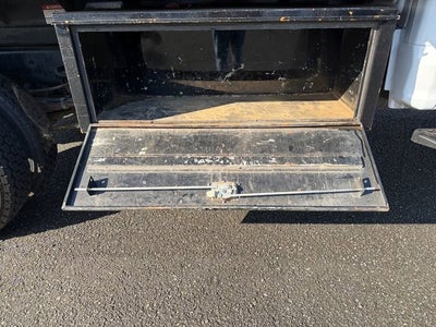 2022 Ford Super Duty F-550 DRW XL