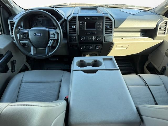 2022 Ford Super Duty F-550 DRW XL