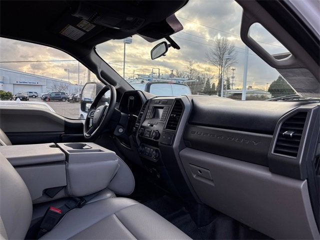 2020 Ford Super Duty F-550 DRW XL