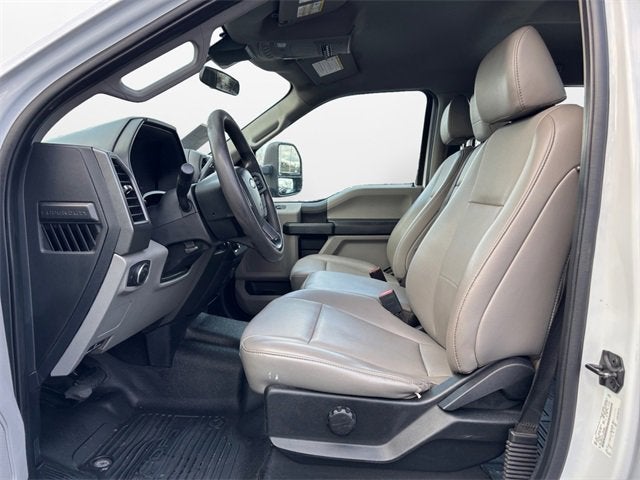 2020 Ford Super Duty F-550 DRW XL