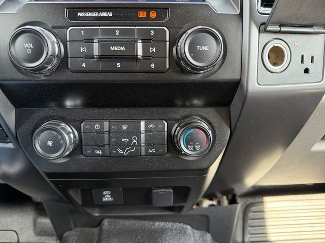 2021 Ford Super Duty F-550 DRW XLT