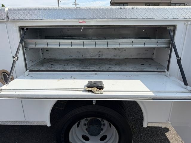 2021 Ford Super Duty F-550 DRW XLT
