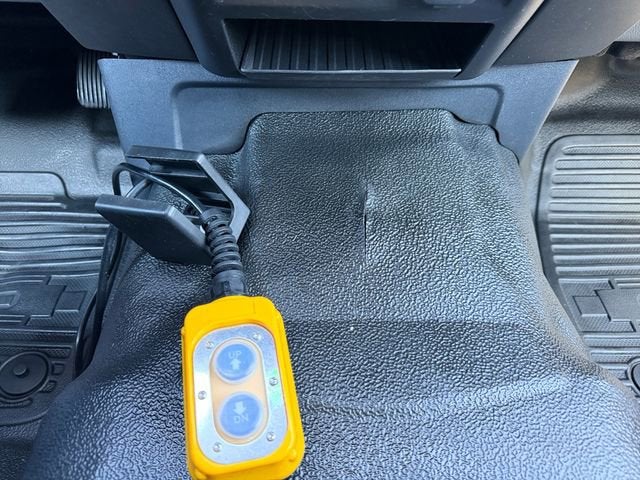 2022 Ford Super Duty F-550 DRW XL