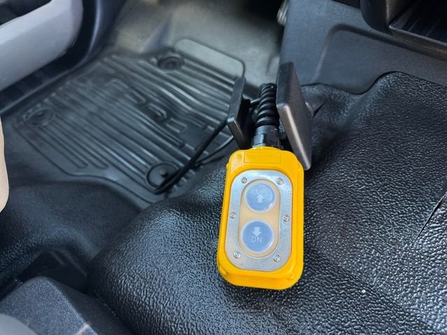 2022 Ford Super Duty F-550 DRW XL