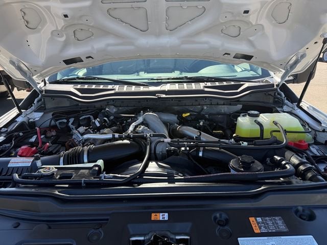 2022 Ford Super Duty F-550 DRW XL