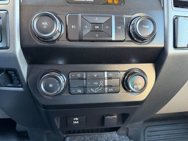 2019 Ford Super Duty F-550 DRW XL