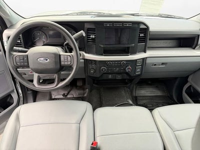 2023 Ford Super Duty F-550 DRW XL