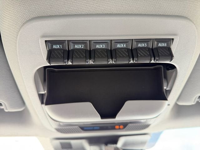 2023 Ford Super Duty F-550 DRW XL