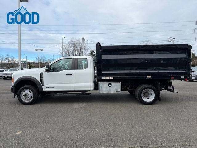 2023 Ford Super Duty F-550 DRW XL