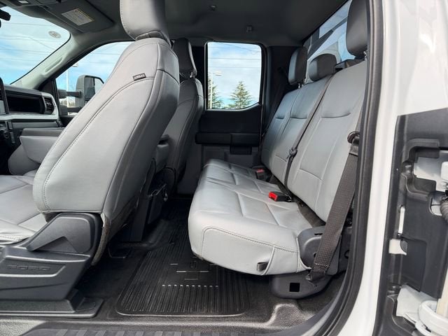 2023 Ford Super Duty F-550 DRW XL