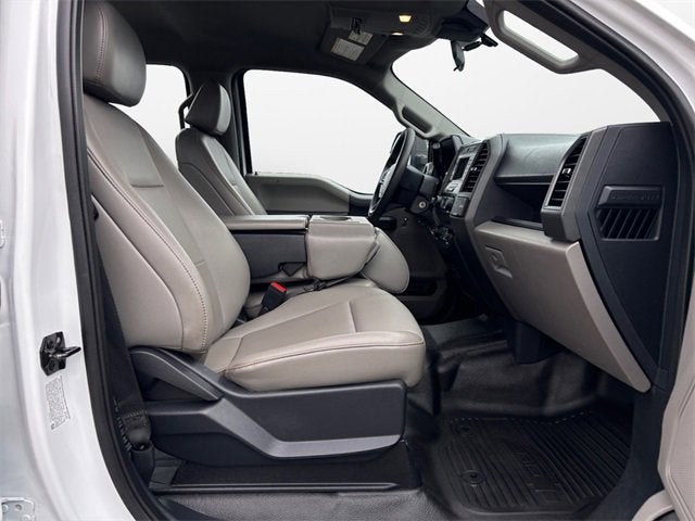 2022 Ford Super Duty F-350 DRW XL