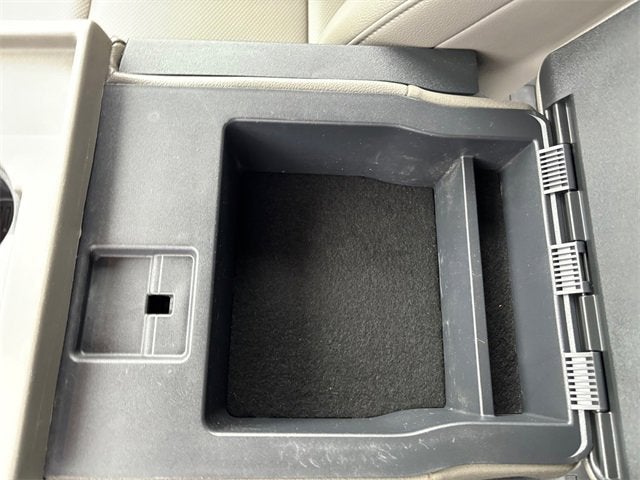 2022 Ford Super Duty F-350 DRW XL