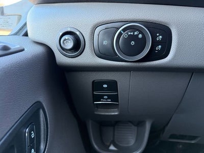 2022 Ford Transit Cutaway Base