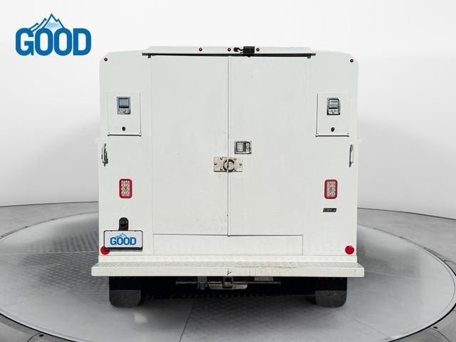 2022 Ford Transit Cutaway Base