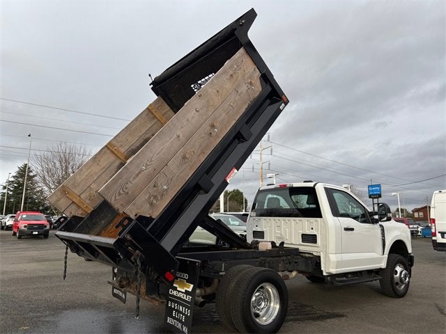 2024 Ford Super Duty F-350 DRW XL