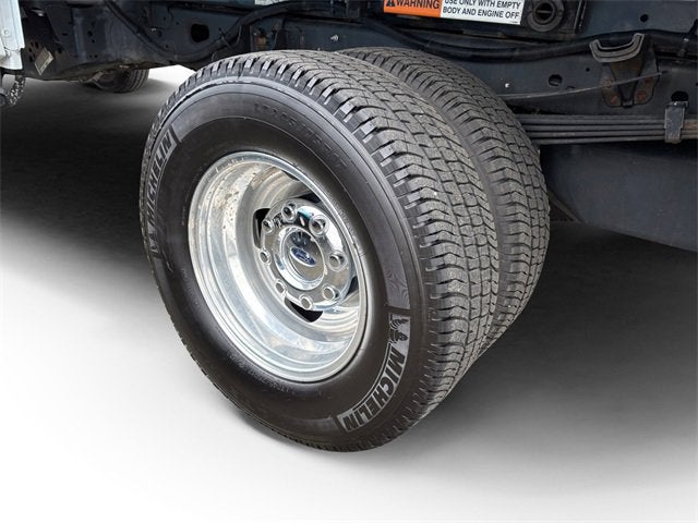 2024 Ford Super Duty F-350 DRW XL