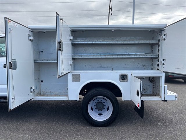 2017 Ford Super Duty F-550 DRW XL