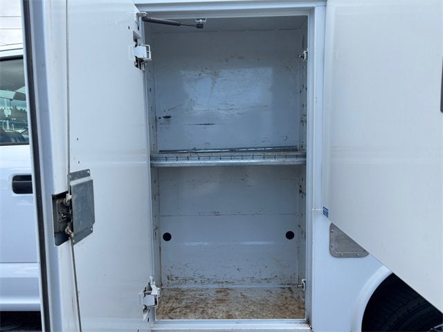 2017 Ford Super Duty F-550 DRW XL