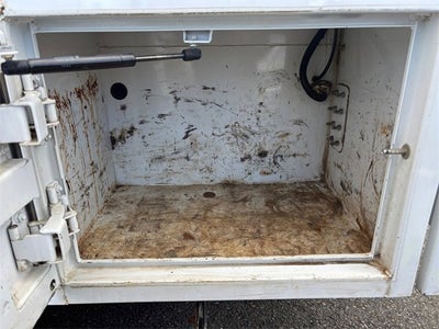 2017 Ford Super Duty F-550 DRW XL