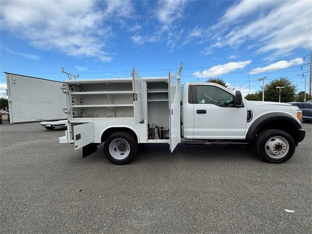 2017 Ford Super Duty F-550 DRW XL