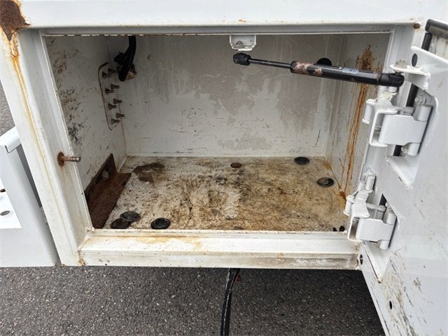 2017 Ford Super Duty F-550 DRW XL