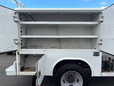 2017 Ford Super Duty F-550 DRW XL