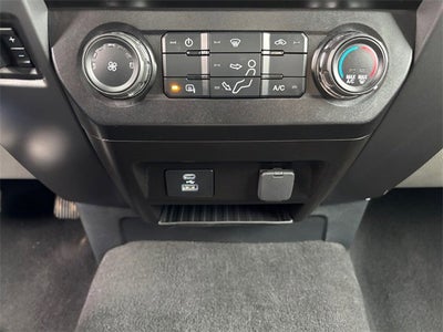 2022 Ford Super Duty F-550 DRW XLT