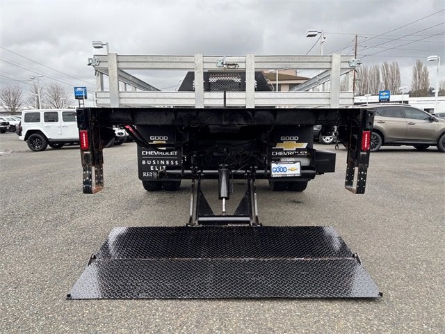 2022 Ford Super Duty F-550 DRW XLT