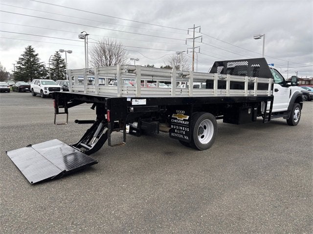 2022 Ford Super Duty F-550 DRW XLT