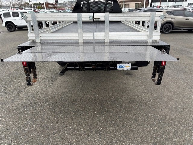 2022 Ford Super Duty F-550 DRW XLT