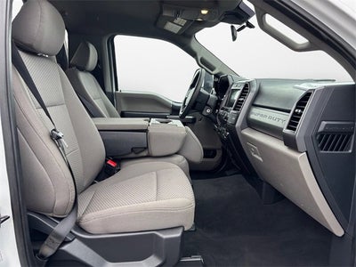 2022 Ford Super Duty F-550 DRW XLT