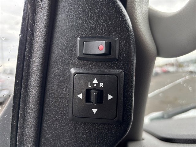 2022 Ford E-Series Cutaway Base