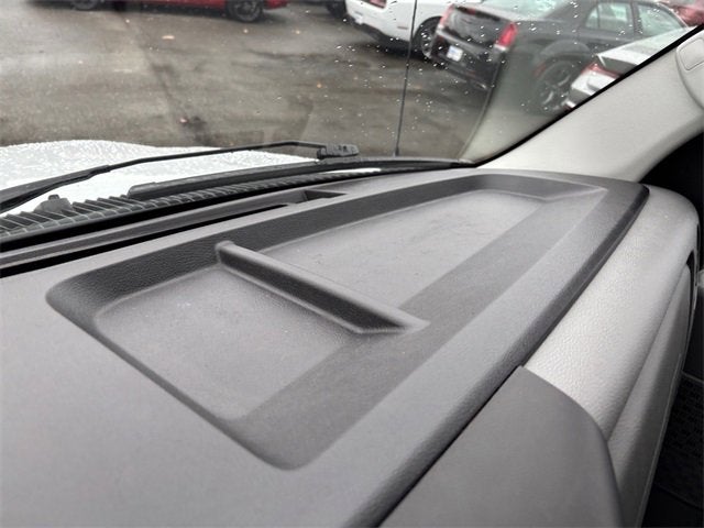 2022 Ford E-Series Cutaway Base