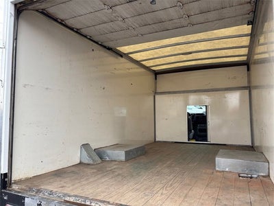 2022 Ford E-Series Cutaway Base