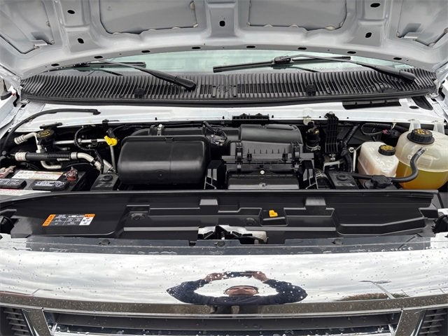 2022 Ford E-Series Cutaway Base