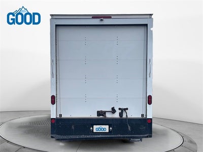 2022 Ford E-Series Cutaway Base