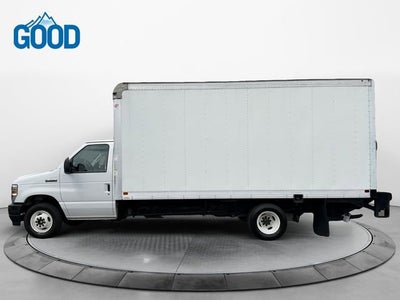 2022 Ford E-Series Cutaway Base