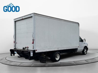 2022 Ford E-Series Cutaway Base