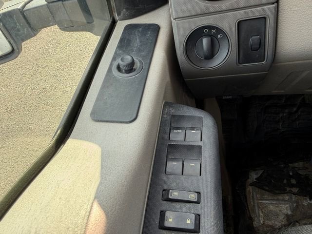 2008 Ford Super Duty F-450 DRW XL