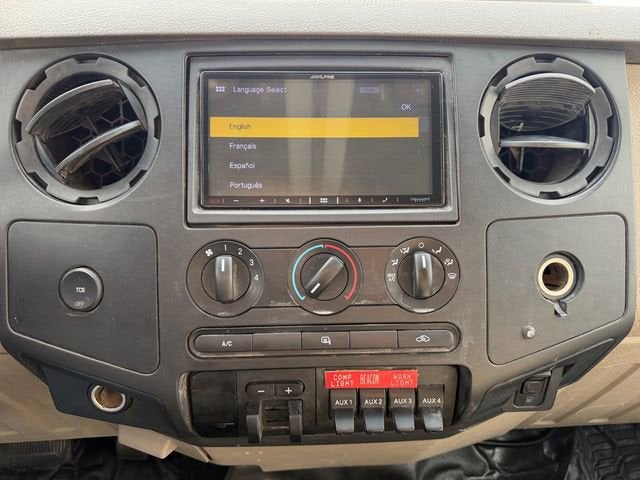 2008 Ford Super Duty F-450 DRW XL