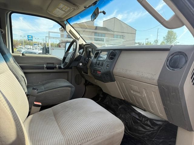 2008 Ford Super Duty F-450 DRW XL