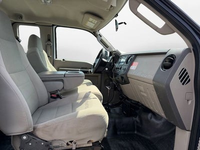 2008 Ford Super Duty F-450 DRW XL