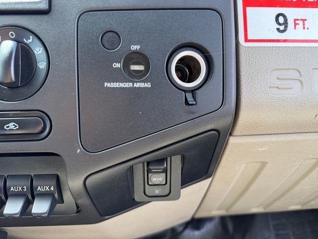 2008 Ford Super Duty F-450 DRW XL