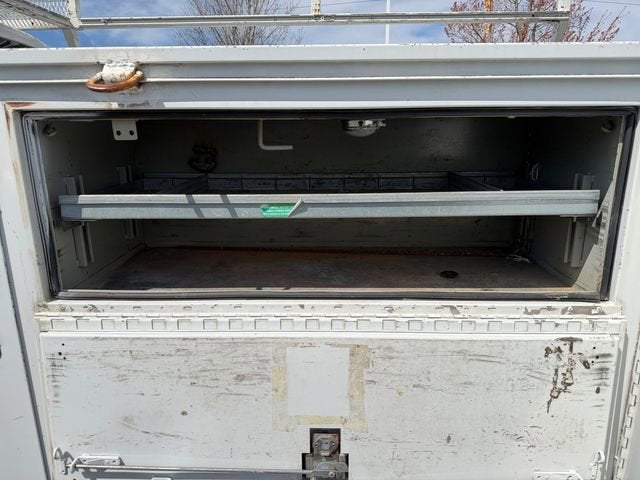 2008 Ford Super Duty F-450 DRW XL