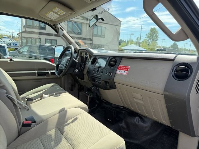 2008 Ford Super Duty F-450 DRW XL