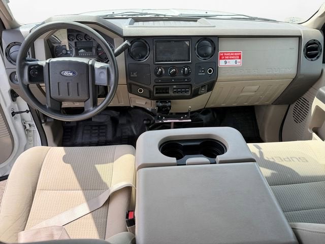 2008 Ford Super Duty F-450 DRW XL